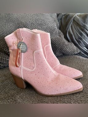 MIA Pink Shiny Textured Pointed Toe Ankle Boots